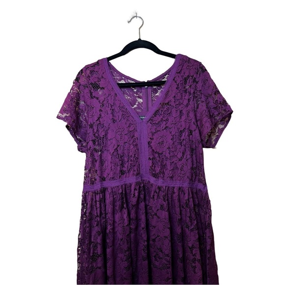Torrid PLUM PURPLE LACE MIDI DRESS - Size 10 - Picture 4 of 5